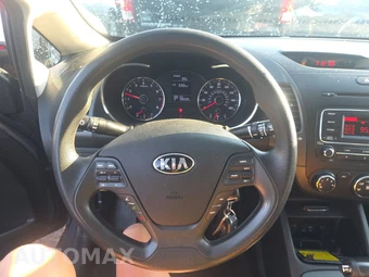2015 Kia Forte LX Sedan – miniatura 10