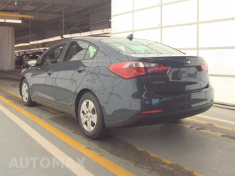 2015 Kia Forte LX Sedan – miniatura 6