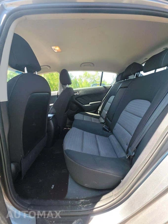 2015 Kia Forte5 EX Hatchback – miniatura 10