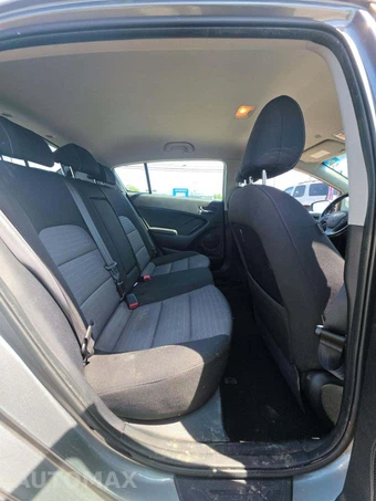 2015 Kia Forte5 EX Hatchback – miniatura 13