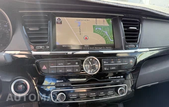 2015 Kia K900 Luxury - miniatura 10