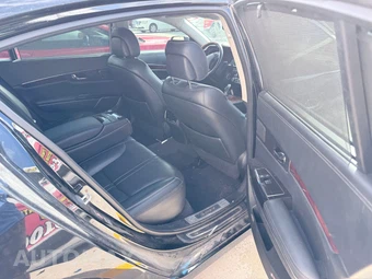 2015 Kia K900 Luxury - miniatura 9