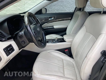 2015 Kia K900 Luxury - miniatura 10