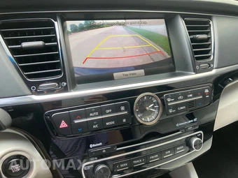2015 Kia K900 Luxury - miniatura 12