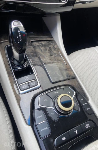 2015 Kia K900 Luxury - miniatura 14