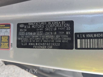 2015 Kia K900 Luxury - miniatura 14