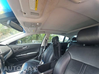 2015 Kia K900 Premium – miniatura 17