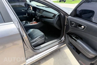 2015 Kia K900 Premium - miniatura 8