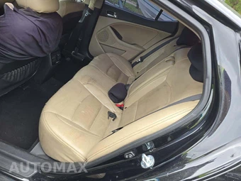 2015 Kia Optima Hybrid - miniatura 13