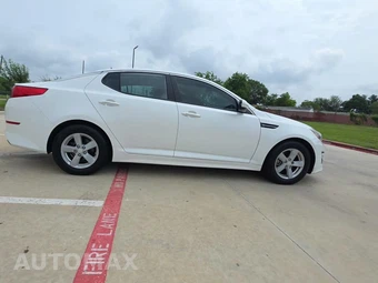 2015 Kia Optima LX – miniatura 5
