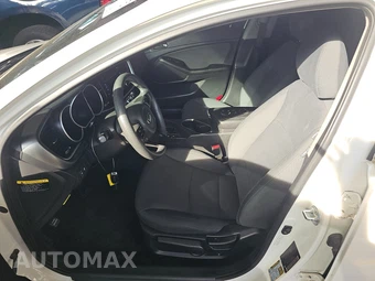 2015 Kia Optima LX – miniatura 7