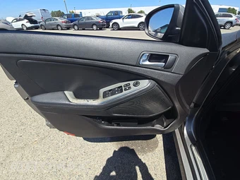 2015 Kia Optima SX – miniatura 9