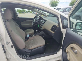 2015 Kia Rio LX Sedan - miniatura 14