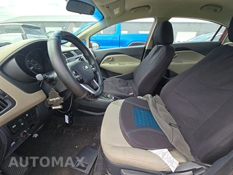 2015 Kia Rio LX Sedan – miniatura 7