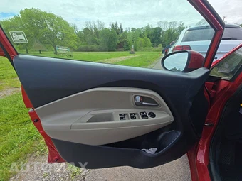 2015 Kia Rio LX Sedan – miniatura 9