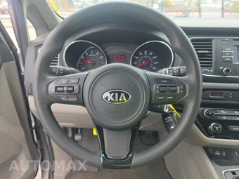2015 Kia Sedona LX 120.5" WB – miniatura 10