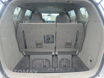 2015 Kia Sedona LX 120.5" WB – miniatura 17