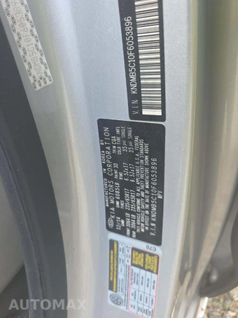 2015 Kia Sedona LX 120.5" WB - miniatura 5
