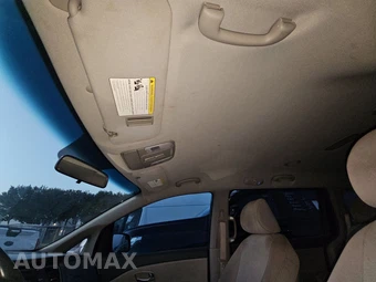 2015 Kia Sedona LX 120.5" WB – miniatura 19