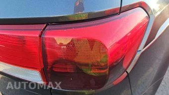 2015 Kia Sedona LX 120.5" WB – miniatura 26