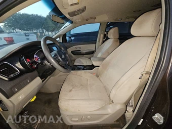 2015 Kia Sedona LX 120.5" WB – miniatura 7