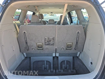 2015 Kia Sedona LX 120.5" WB - miniatura 17