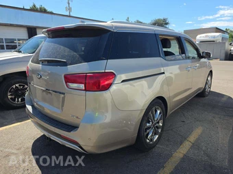 2015 Kia Sedona SXL 120.5" WB – miniatura 3