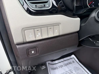 2015 Kia Sedona SXL 120.5" WB - miniatura 15