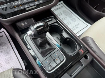 2015 Kia Sedona SXL 120.5" WB - miniatura 19