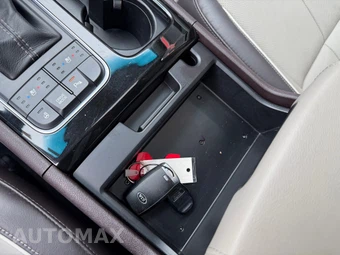 2015 Kia Sedona SXL 120.5" WB - miniatura 20