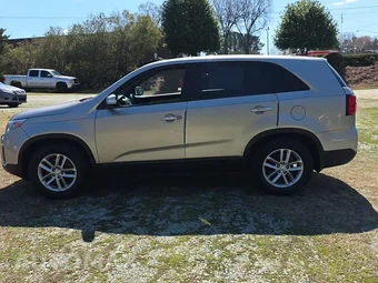 2015 Kia Sorento LX – miniatura 3