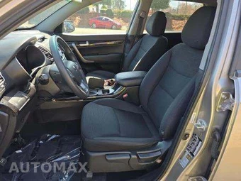 2015 Kia Sorento LX – miniatura 7