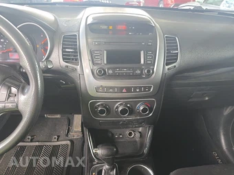 2015 Kia Sorento LX – miniatura 11
