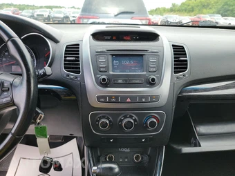 2015 Kia Sorento LX – miniatura 17
