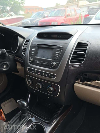2015 Kia Sorento LX - miniatura 10