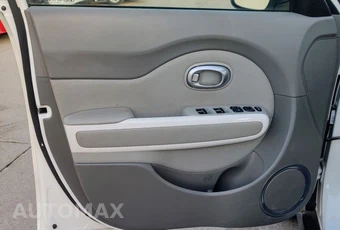 2015 Kia Soul EV + - miniatura 25