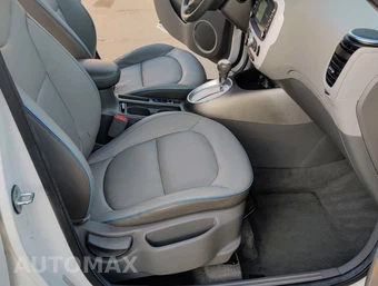 2015 Kia Soul EV + - miniatura 9