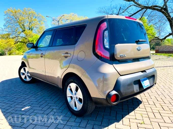 2015 Kia Soul - miniatura 12