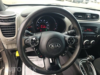 2015 Kia Soul – miniatura 10