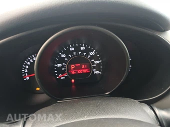 2015 Kia Soul – miniatura 12