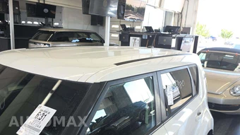 2015 Kia Soul – miniatura 40