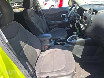 2015 Kia Soul – miniatura 18