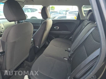 2015 Kia Soul – miniatura 13