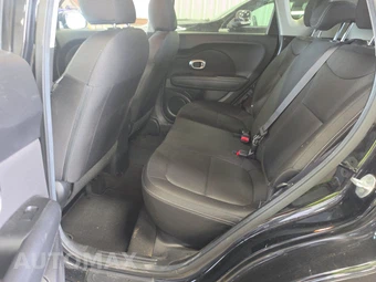 2015 Kia Soul - miniatura 13