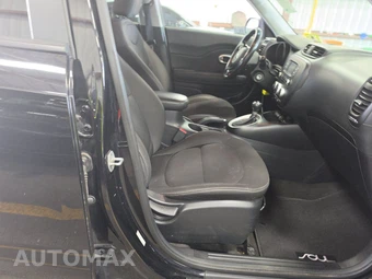 2015 Kia Soul - miniatura 8