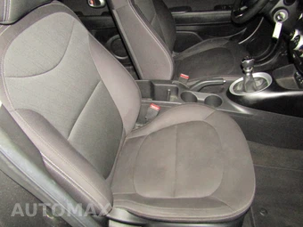 2015 Kia Soul - miniatura 16