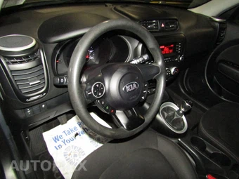 2015 Kia Soul - miniatura 9