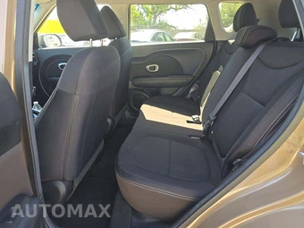 2015 Kia Soul – miniatura 10