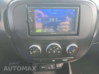 2015 Kia Soul + - miniatura 26