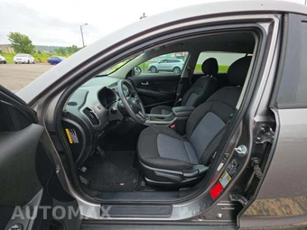 2015 Kia Sportage LX – miniatura 3